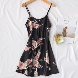 Satin Crane Nighty NWOT
